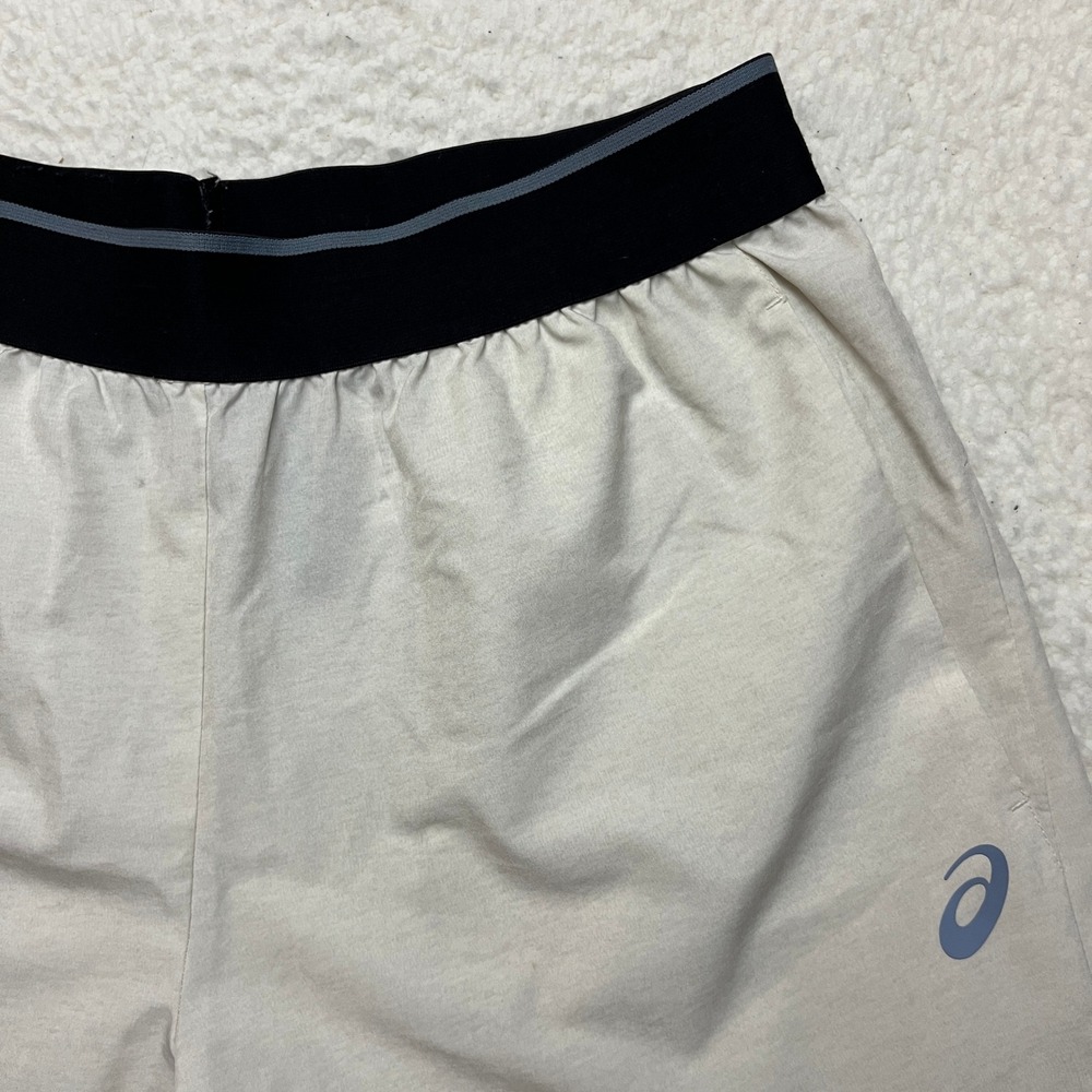 Asics Shorts Mens Medium Tan MA2SH2270 Performance Running Athletic Training